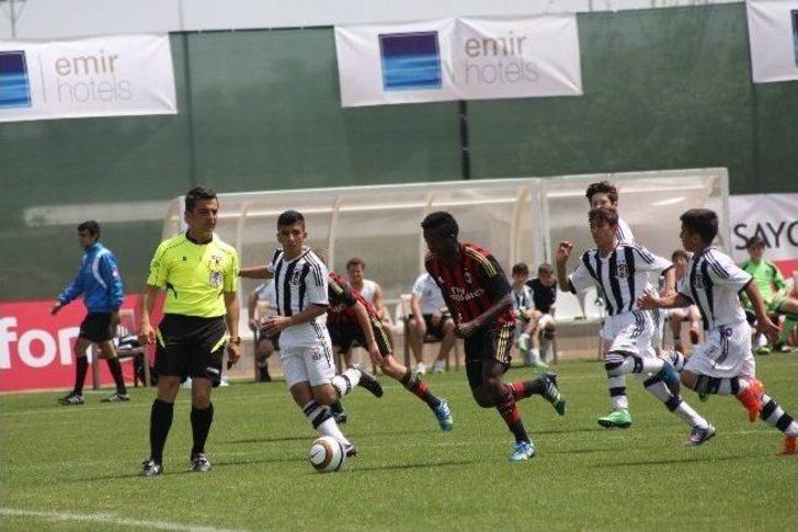 Vodafone Kupası Beşiktaş’ın Oldu G4