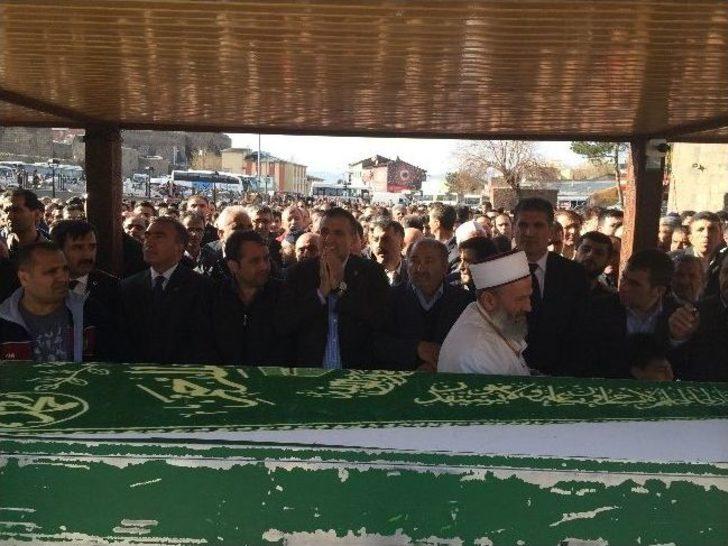 Karagöz Son Yolculuğuna Uğurlandı G3