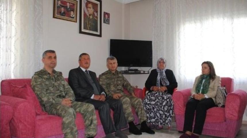 Adana Jandarma B&ouml;lge Komutanı Tuğgeneral Hamza Celepoğlu, Osmaniye&rsquo;de