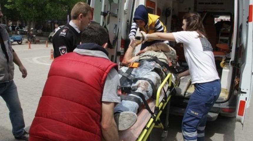 İskeleden D&uuml;şen Usta Yaralandı