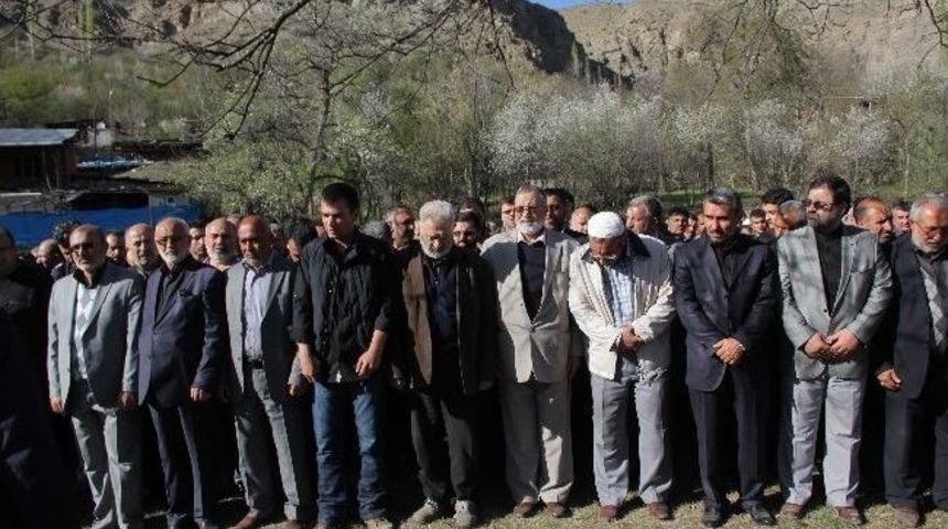 Hayatını Kaybeden Ehlibeyt-i Resul Derneği Başkanı Habip Coşkun, Son Yolculuğuna Uğurlandı