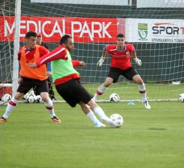 Medical Park Antalyaspor, Kasımpaşa Maçının Hazırlıklarını Sürdürüyor G4