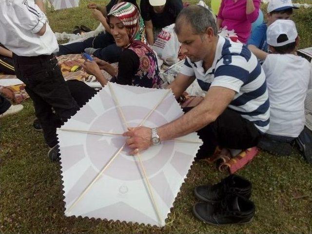 Çocuk Bayramı Büyükleri De Eğlendirdi