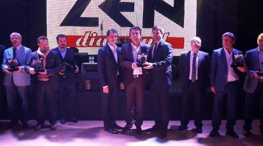 Gebze Kuyumcular Derneği Başkanı Turan&rsquo;a Başarı &Ouml;d&uuml;l&uuml;