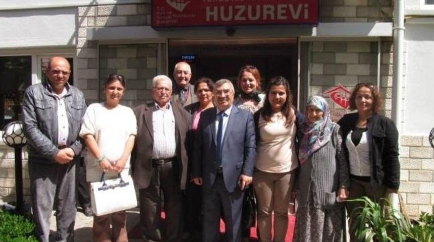 Salihli Cem Evi Derneği Turgutlu Huzurevi&rsquo;ni Ziyaret Etti