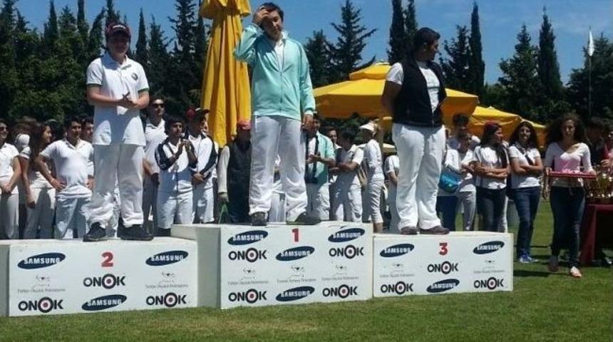 Makaralı Yay Yıldız Bayan Takımımız T&uuml;rkiye Şampiyonu