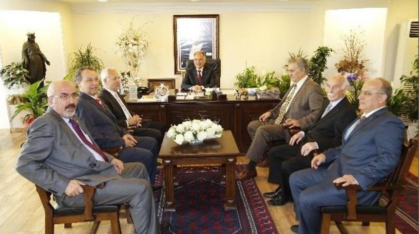 Üniversite İle Selçuk’u Güzel Günler Bekliyor