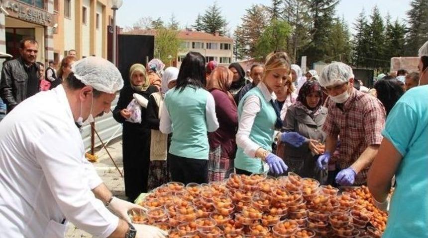 5 Bin Kişiye 'kutlu Doğum' Lokması
