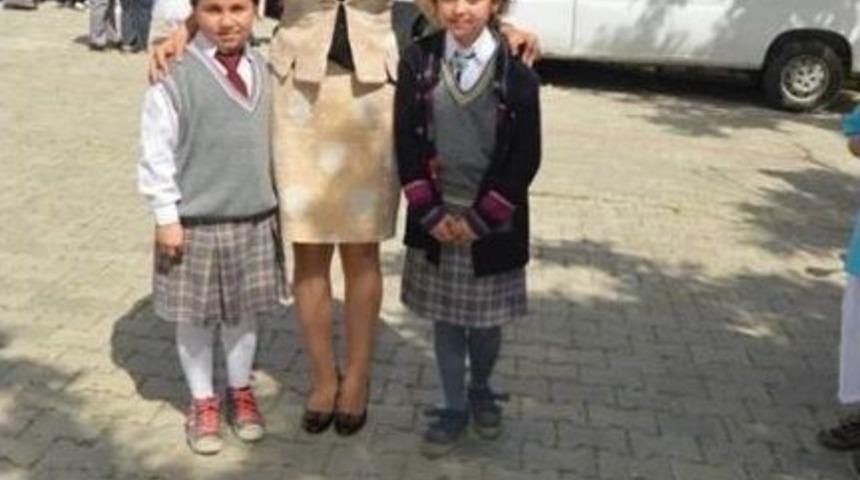 Kiraz'da Mhpli Bayan Başkan'la 23 Nisan Coşkusu