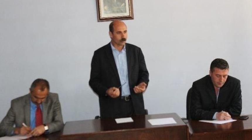 Eş Başkan &Ccedil;elik Muhtarlarla Bir Araya Geldi