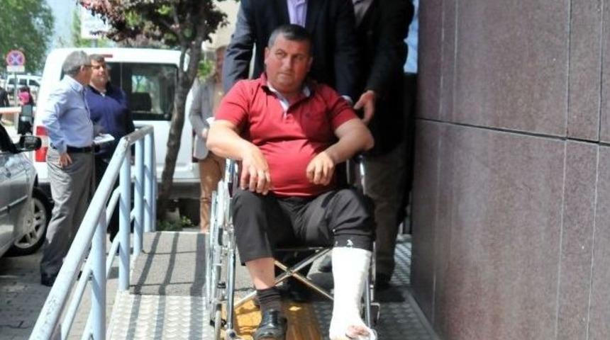 Se&ccedil;ilemeyen Aday, Chp'li Meclis &Uuml;yesini Vurdu