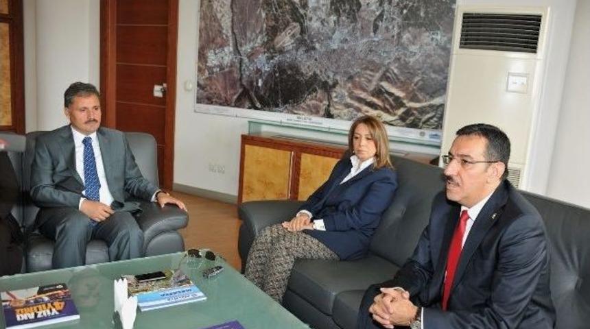 Ak Parti'den &Ccedil;akır&rsquo;a Ziyaret