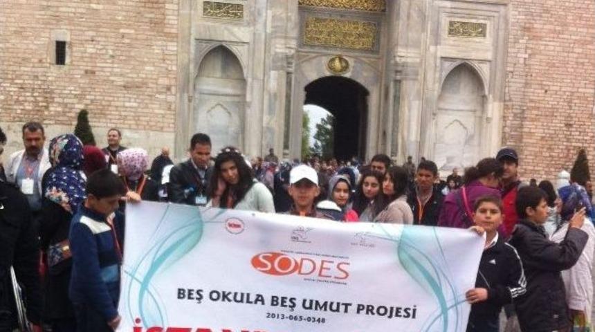 Vanlı &Ouml;ğrenciler İstanbul&rsquo;u Gezdi