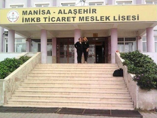 Alaşehir Myo Öğrencilerine Kooperatifçilik Dersi