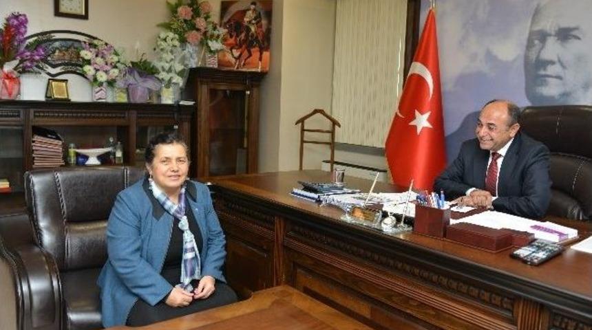 Başkan Arslan: "&ccedil;iğlili Kadınlar Evde Oturmayacak"