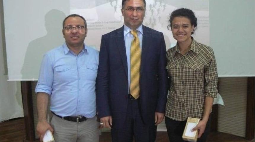 Bilecik'te Kitap Okuma Yarışması &Ouml;d&uuml;l T&ouml;reni