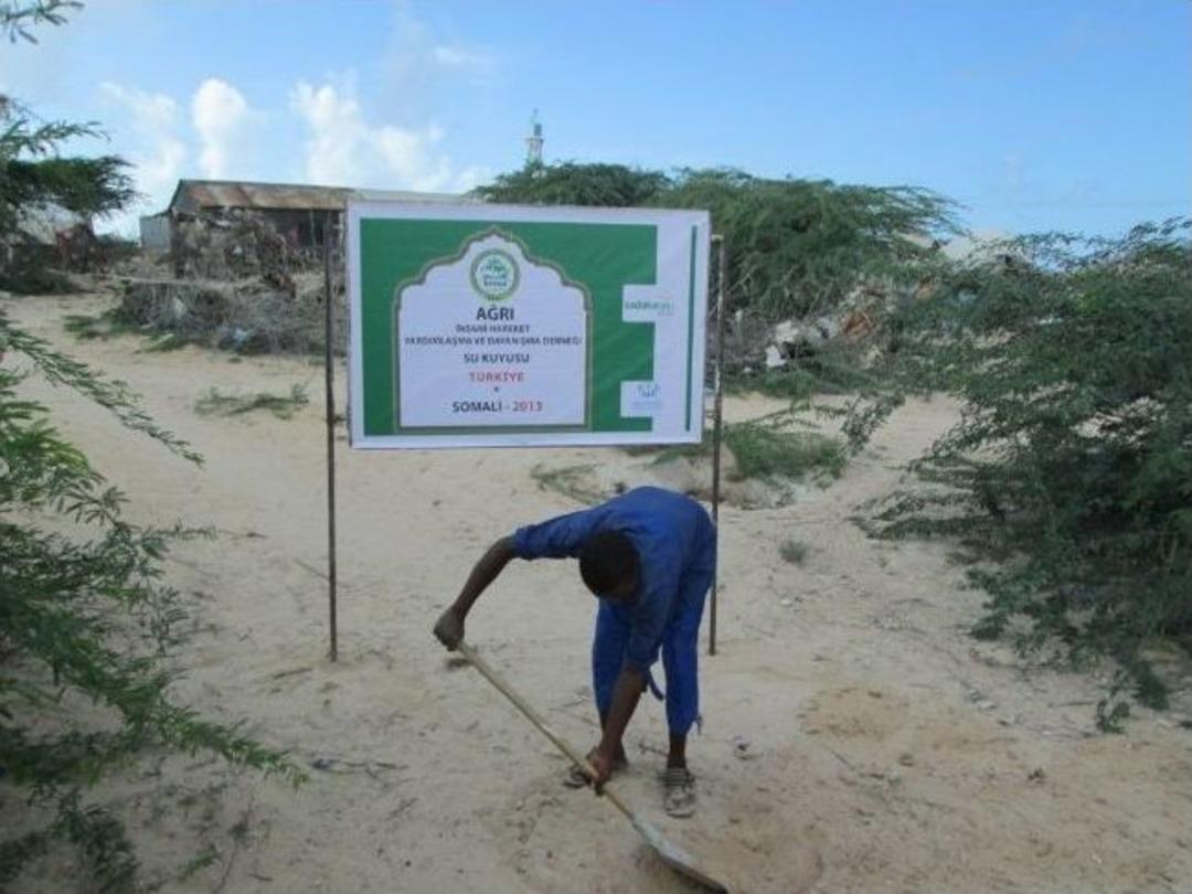 İhyad'dan Somali&rsquo;ye Su Kuyusu