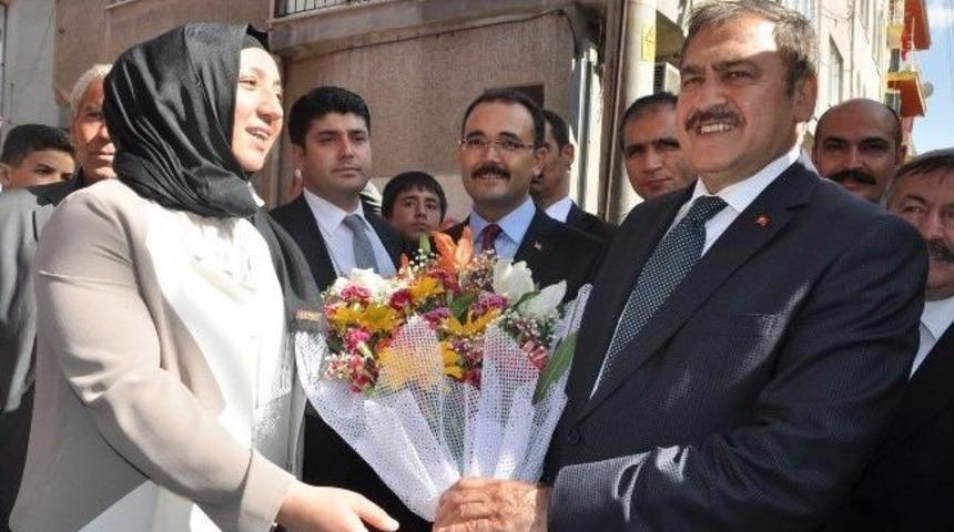 Bakan Veysel Eroğlu, Uşak Programını Tamamladı