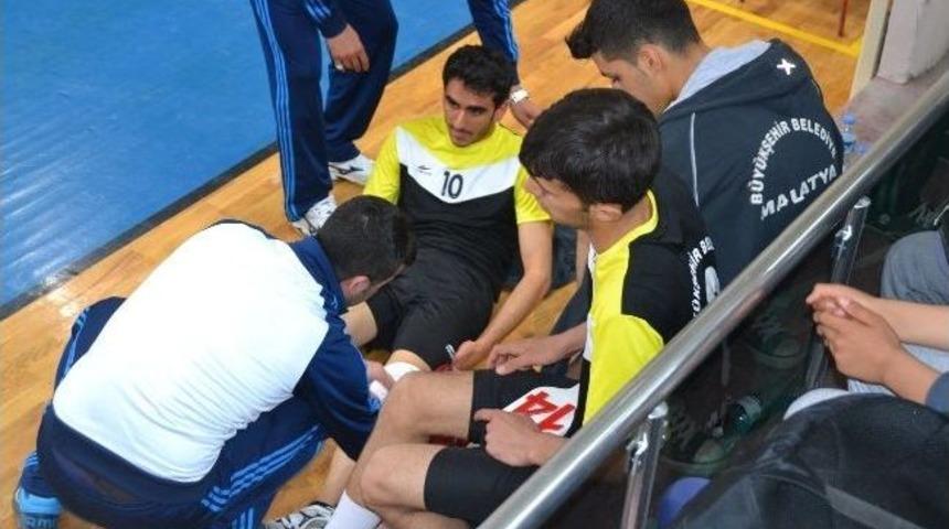 Gen&ccedil;ler Voleybol Grup M&uuml;sabakası