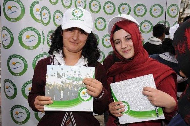 Iğdır Üniversitesi Tanıtım Günleri Sona Erdi