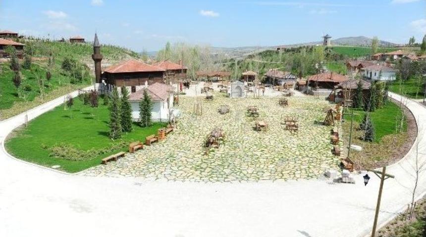 K&ouml;y Park&rsquo;ın Adı &ldquo;altın K&ouml;y&rdquo; Oldu