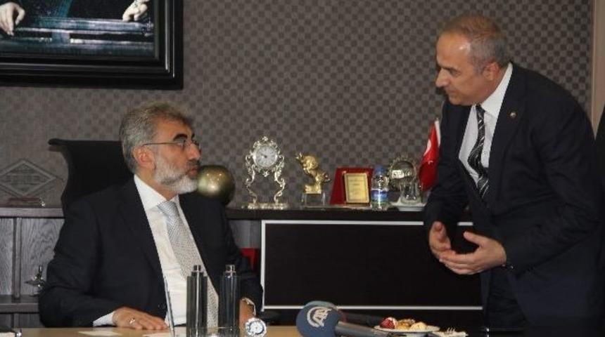 Bakan Yıldız: &ldquo;&ccedil;evreye Rağmen Değil, &Ccedil;evreyle Beraber İş Yapmak İstiyoruz&rdquo;