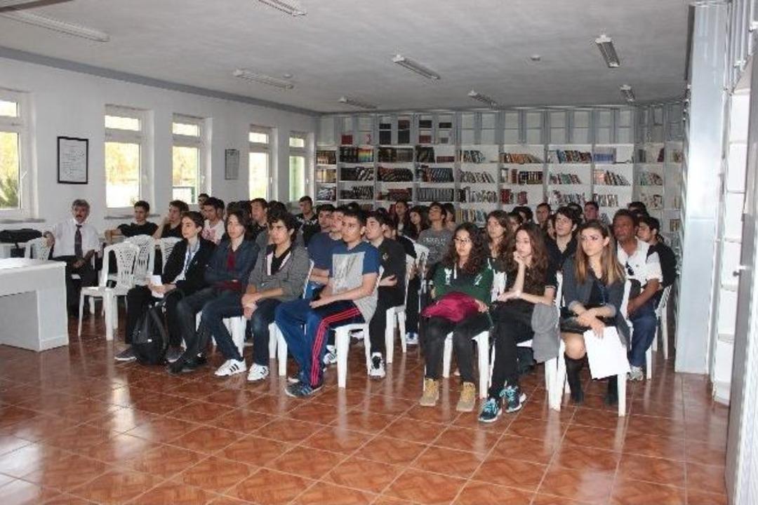 Emlakbank S&uuml;leyman Demirel'li &Ouml;ğrencilere Hayat Dersleri