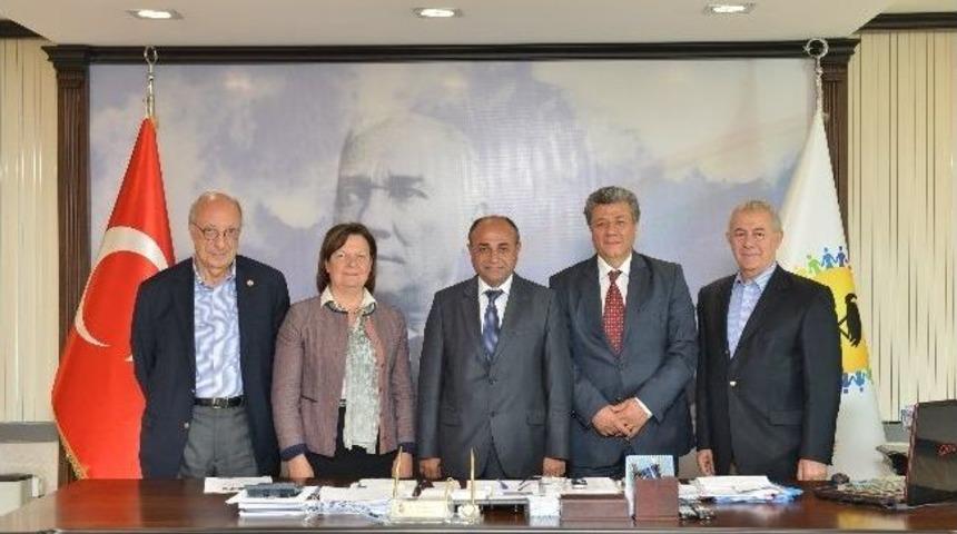 Başkan Arslan'a Vekillerden Tebrik Ziyareti