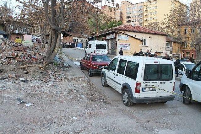 Ankara'da Silahlı Saldırı: 2 Ölü, 1 Yaralı