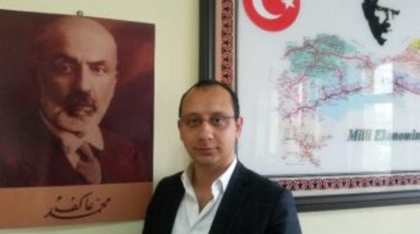 Akt&uuml;rk D&uuml;nya Veteriner Hekimler G&uuml;n&uuml; Kutladı