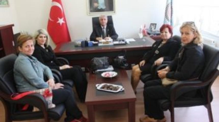 Kırklareli'de Anneler Derneğinden Başkan Yardımcısı Gen&ccedil;ay'a Ziyaret