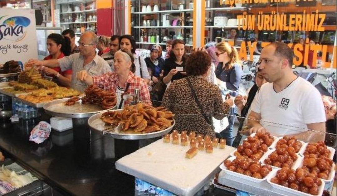 (&ouml;zel Haber) Cumhurbaşkanı G&uuml;l Tatlıcının Satışlarını Patlattı