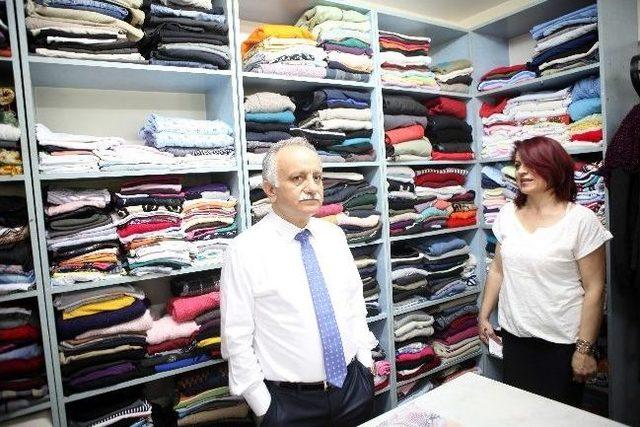 Bayraklı&rsquo;ya İkinci Sosyal Market 2