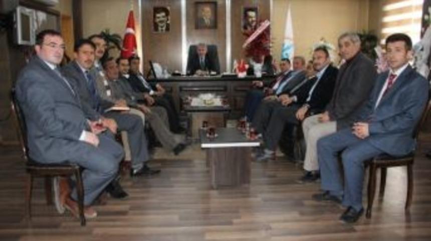 İlim Yayma Cemiyeti Ve M&uuml;s-der&rsquo;den Belediye Başkanı Memiş&rsquo;e Ziyaret