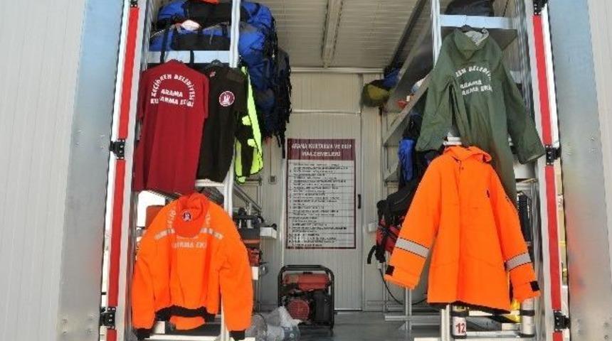 Ke&ccedil;i&ouml;ren Belediyesi Akut Aracıyla Yardıma Koşacak