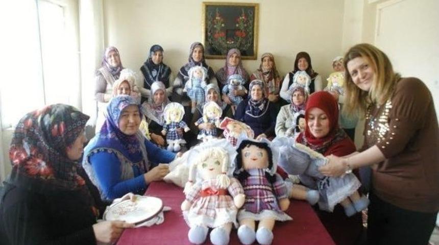 Bebek Yapıp Ev Ge&ccedil;indiriyorlar