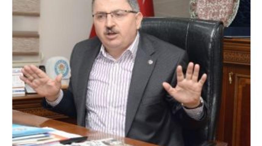 G&uuml;ndoğdu: &ldquo;emek&ccedil;iler Emperyalizmin Senaryolarına Fig&uuml;ran Yapılamaz&rdquo;