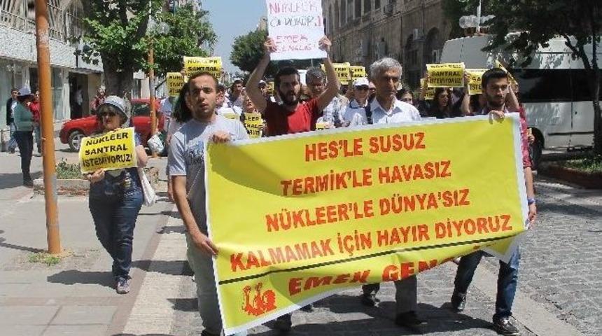 &Ccedil;ernobil'in Yıl D&ouml;n&uuml;m&uuml;nde "n&uuml;kleere Hayır Y&uuml;r&uuml;y&uuml;ş&uuml;"