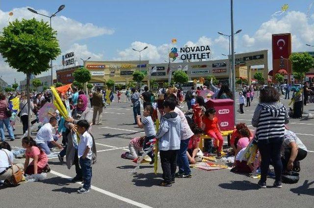 Söke’de Geleneksel Uçurtma Şenliği 9. Kez Yapıldı