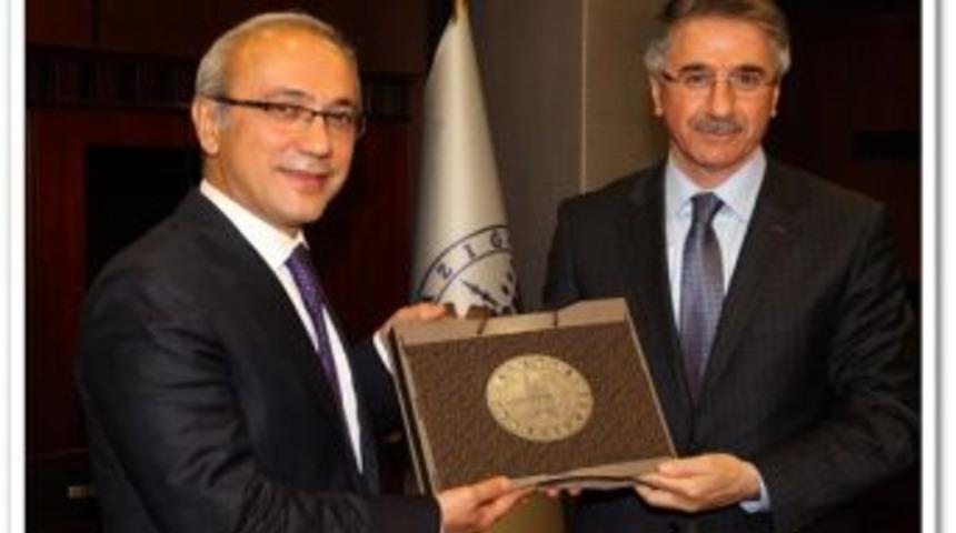 Bakan L&uuml;tfi Elvan Elazığ'ı Ziyaret Etti