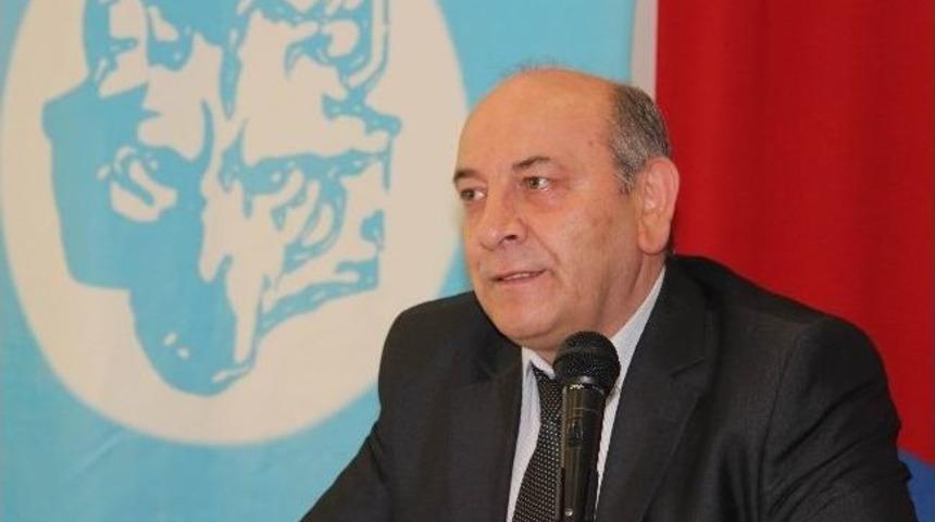 T&uuml;rk Ocakları&rsquo;ndan 'erol G&uuml;ng&ouml;r' Konferansı