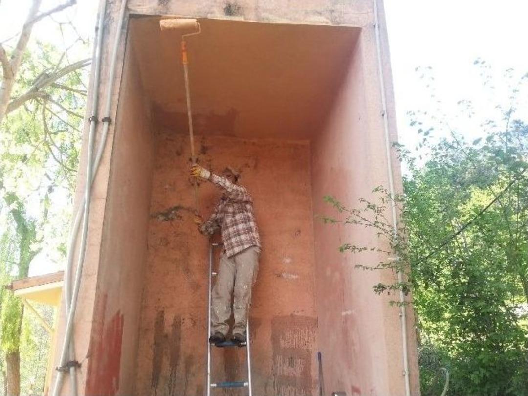 Fak&uuml;lte &Ouml;ğrencileri Ortacı Okulunu Yeniledi