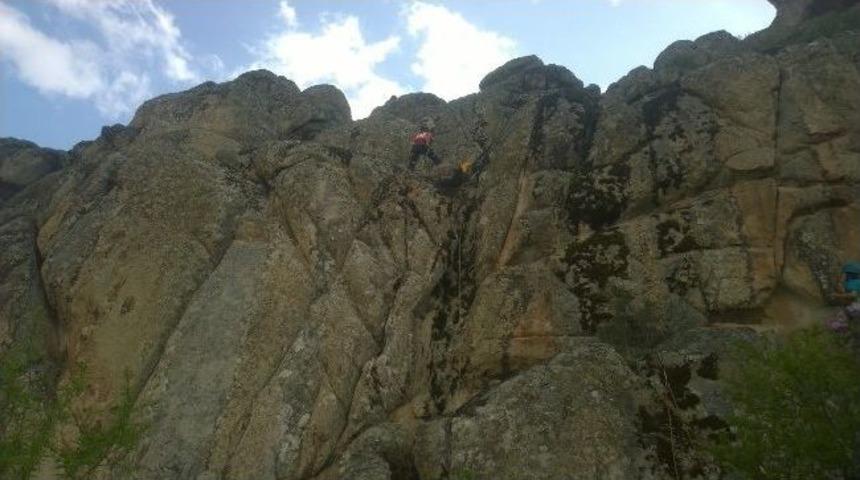 Dağcılık Federasyonu Eğitim &Ccedil;alışmaları