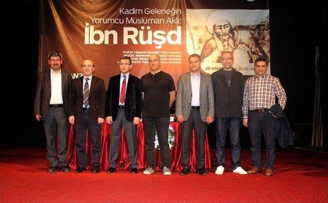 Akm’de ‘ibn Rüşd’ Paneli