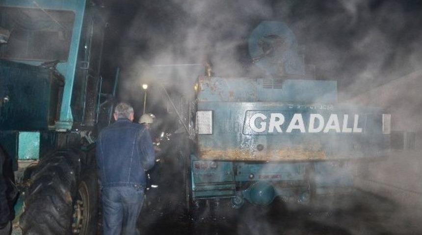 Bafra'da İş Makinesi Yangını