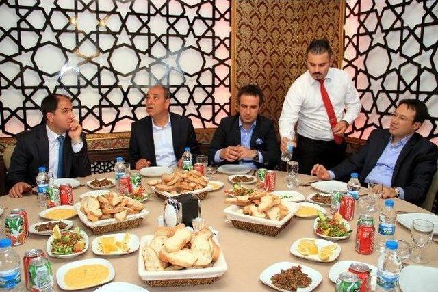 1 İnci Restaurant Dualarla Açıldı