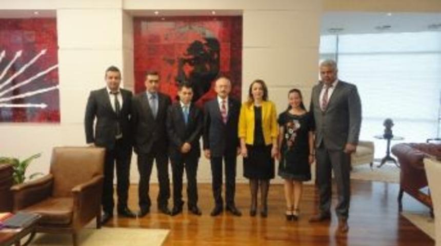 T&uuml;rkiye Gen&ccedil;likten, Kemal Kılı&ccedil;daroğlu'na Ziyaret