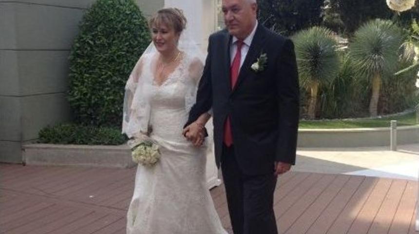 Doğan İşleyen Ve Nuray Eyigele D&uuml;nya Evine Girdi