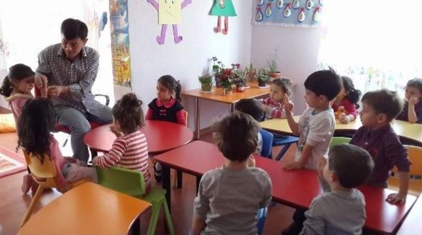 Nazilli'de Okul Ve Aile İşbirliğiyle Eğitimler S&uuml;r&uuml;yor