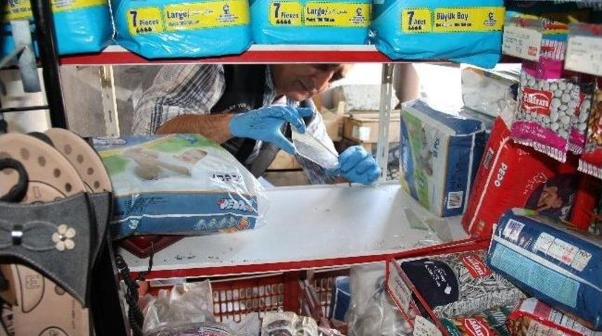 Hırsız Marketten 300 Lira &Ccedil;aldı